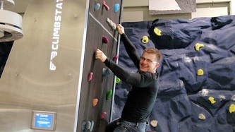 climbing wall service